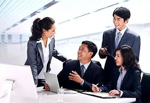 基金经理自己会投资基金吗(基金经理自己的钱投在基金里吗)